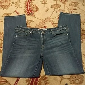 Plus Size Mossimo Mid Rise Straight Jeans NWOT